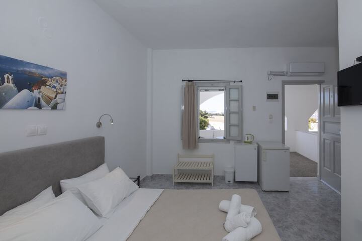Room 15 of 99
