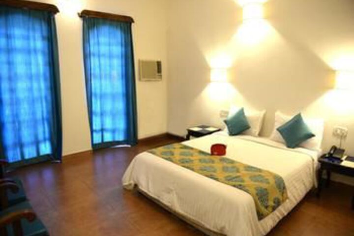 OYO Rooms Candolim Fort Aguada Road