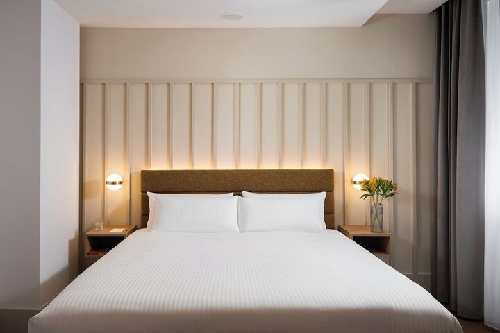 Room 32 of 113