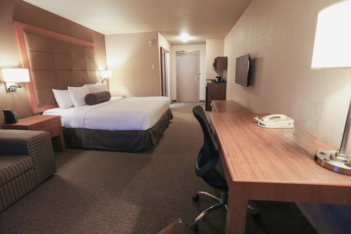 Room 51 of 110
