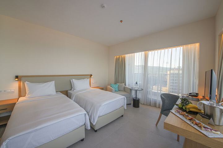 Room 5 of 39