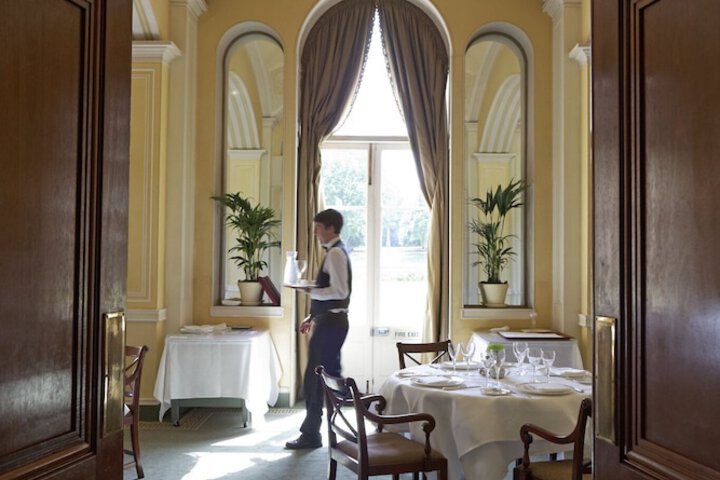 Dining 58 of 64