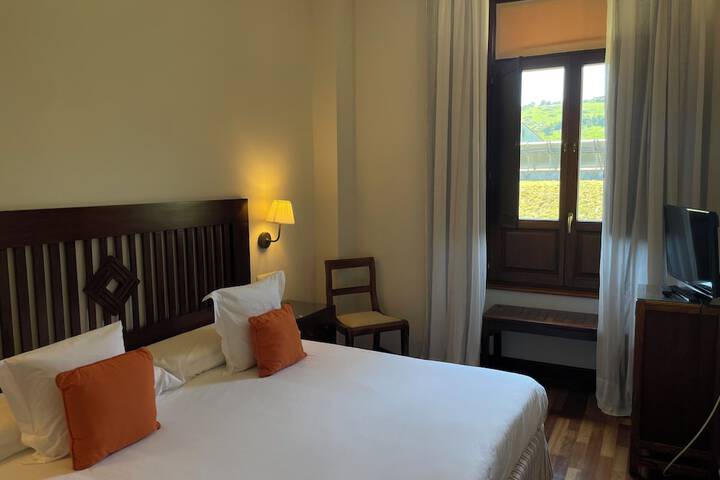 Room 20 of 49