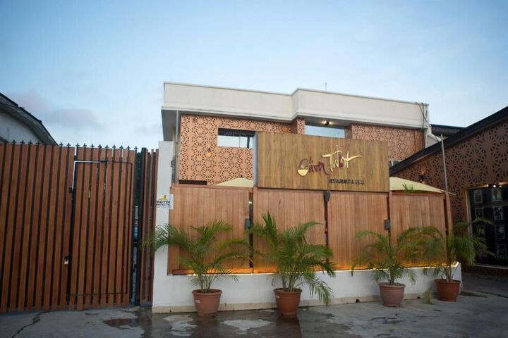 OT Suites & Pods Boutique Hotel