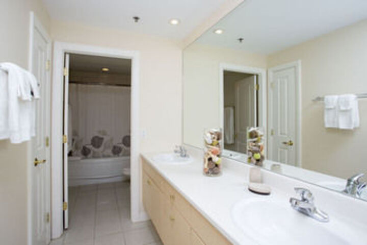 Room 5 of 27