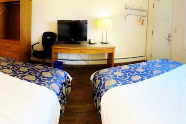 Room 15 of 29