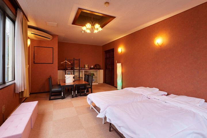 Room 20 of 75