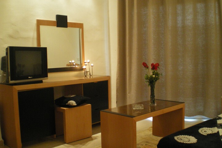 Room 16 of 71
