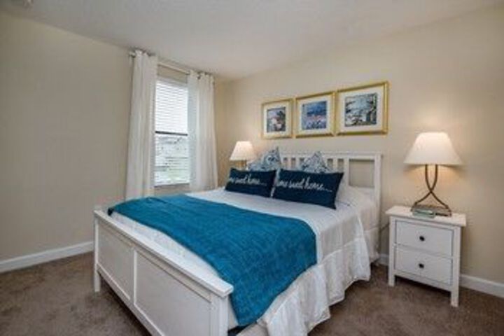Room 6 of 23