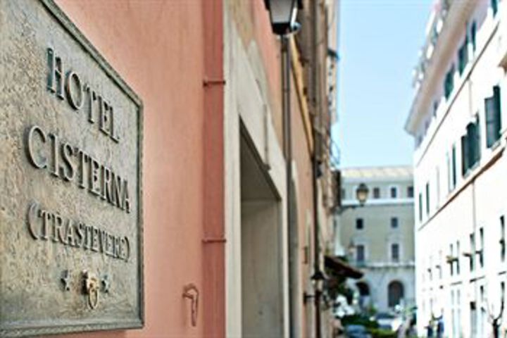 Hotel Cisterna