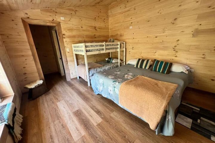 Room 3 of 25
