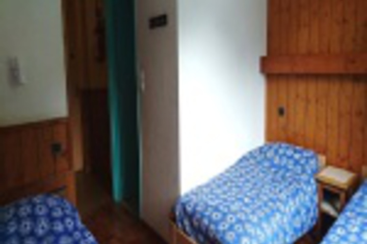 Room 169 of 216