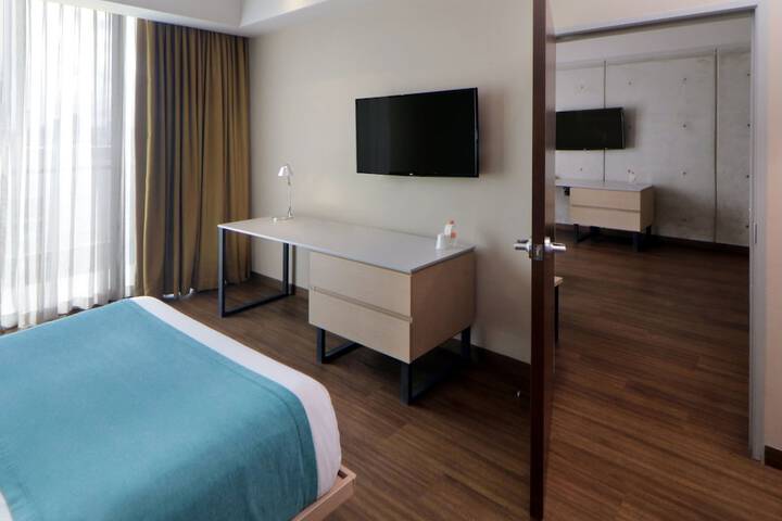 Room 32 of 104