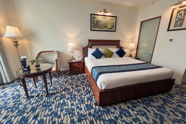 Room 41 of 164