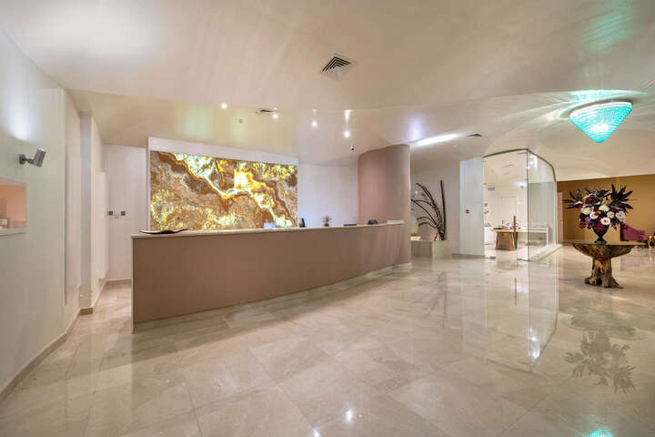 Hotel Interior 6 of 68