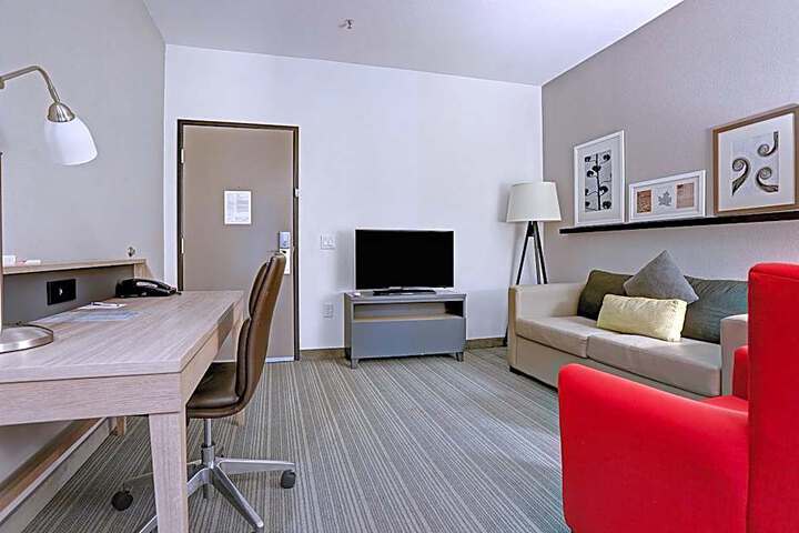 Photo 10