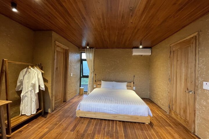 Room 14 of 67