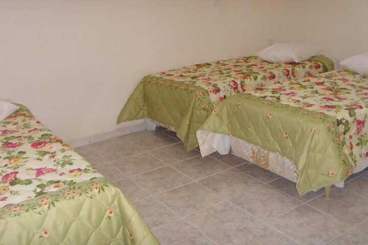 Room 6 of 19