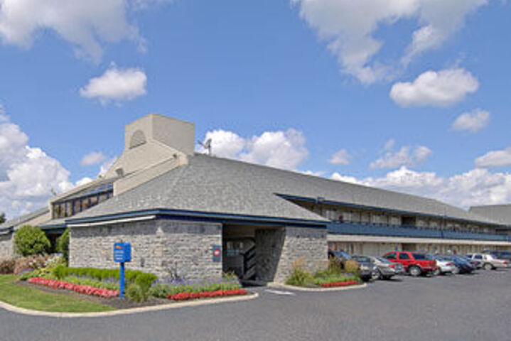 Image of Baymont Inn & Suites Columbus Airport