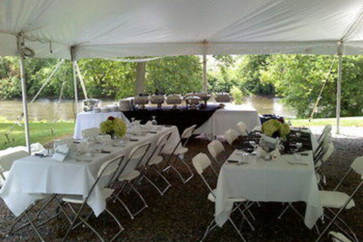 Dining 33 of 53