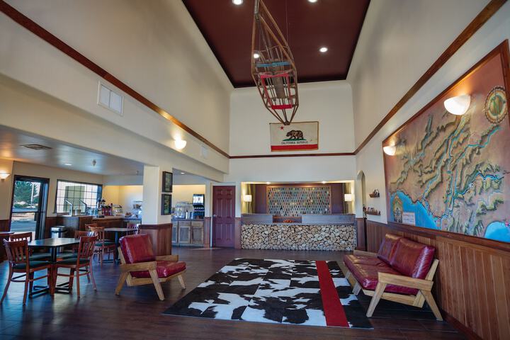 Lobby Photos