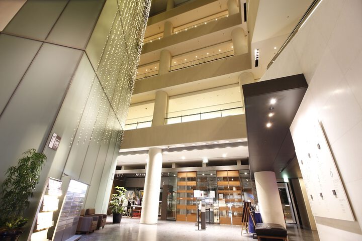 Lobby Entry