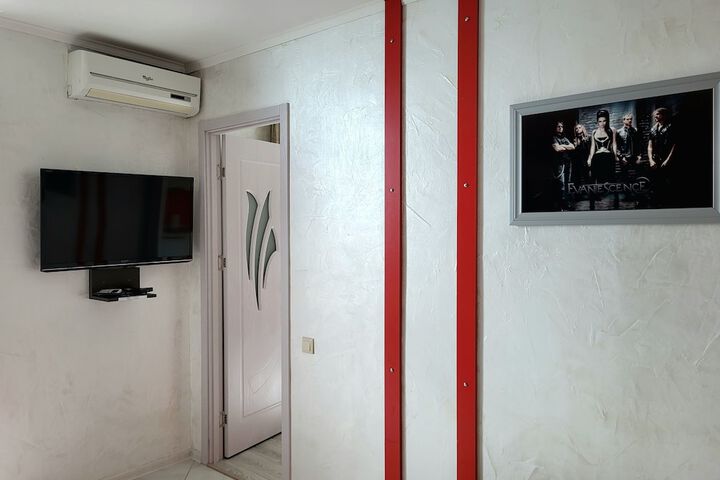 Room 32 of 101
