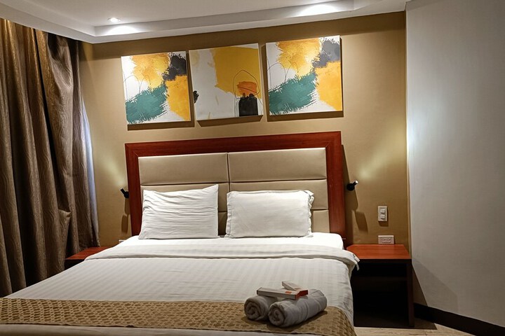 Room 20 of 36