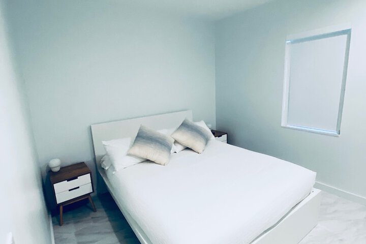 Room 30 of 174