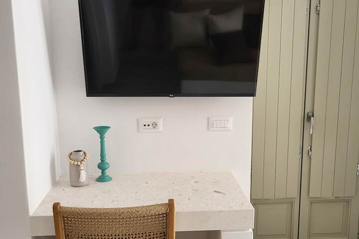 Room 14 of 226