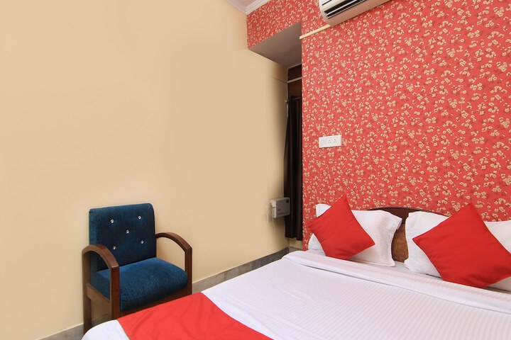Room 3 of 14