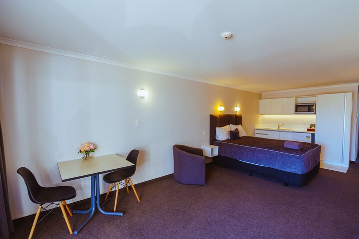 Room 17 of 63