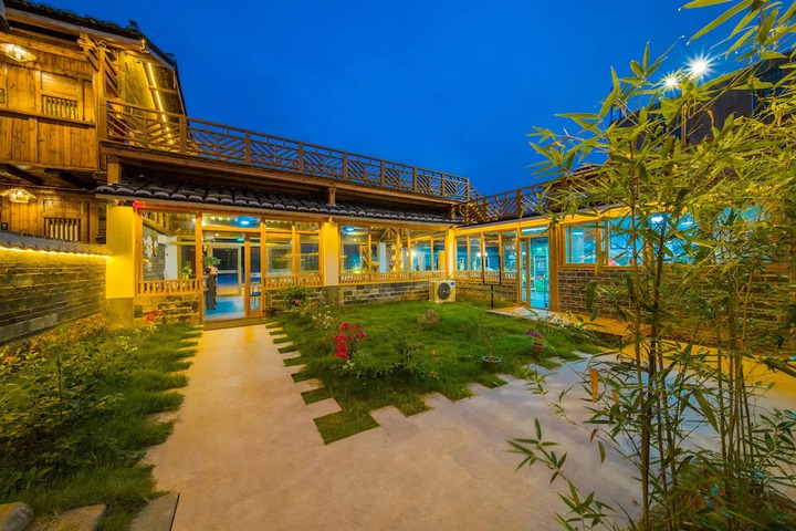FLORAL HOTEL ZHANGZHOU YUNSHUIYAO LANXI