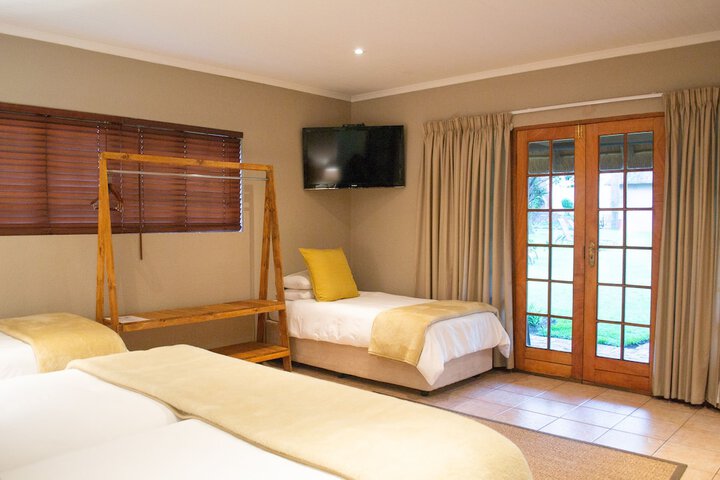 Room 3 of 46