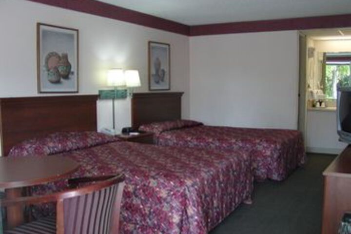 Room 21 of 29