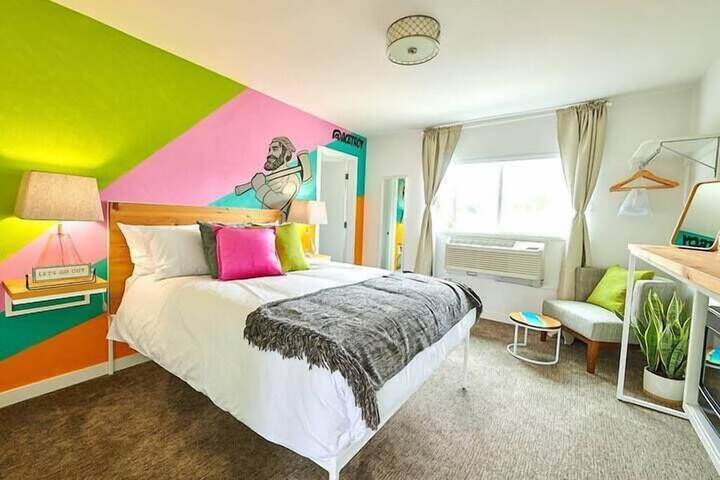 Room 22 of 58