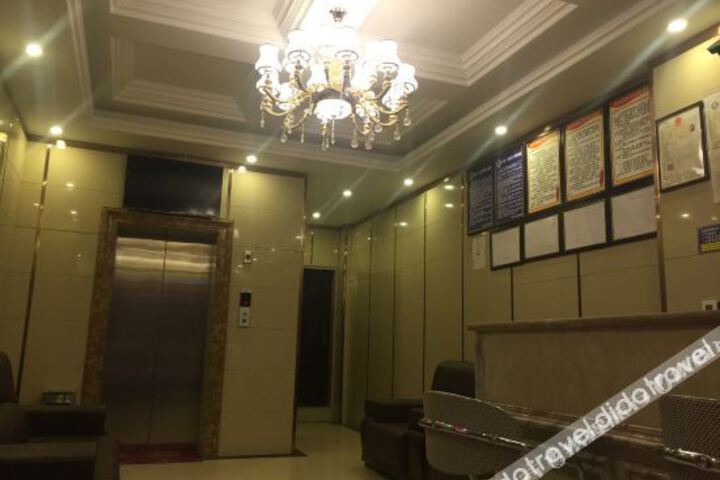 Hotel Interior 14 of 31