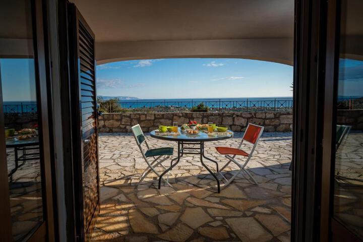 Terrace/Patio 5 of 15
