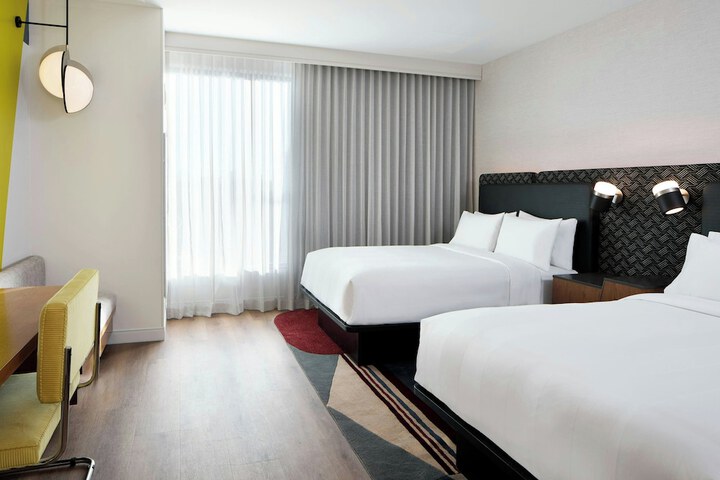 Room 12 of 95