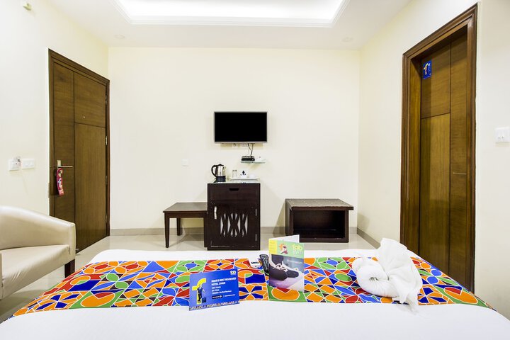Room 6 of 21
