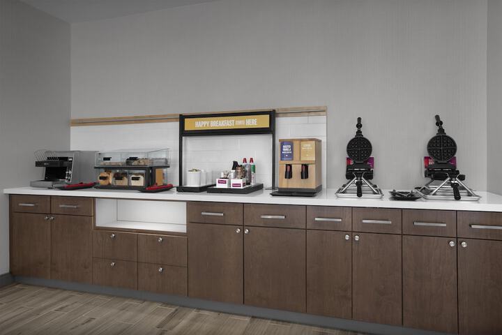 Breakfast/Coffee Service 53 of 67