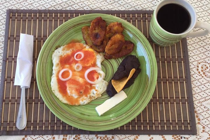 Breakfast/Coffee Service 22 of 39