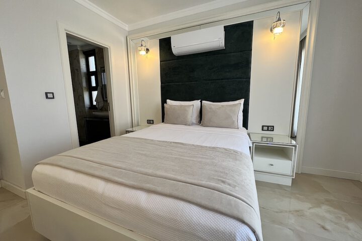 Room 41 of 107