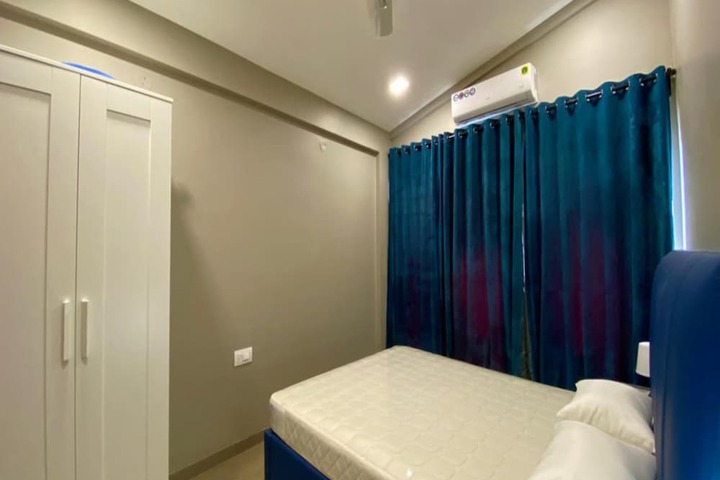 Room 9 of 86