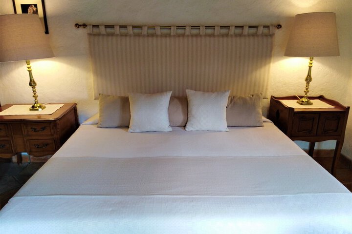 Room 9 of 45