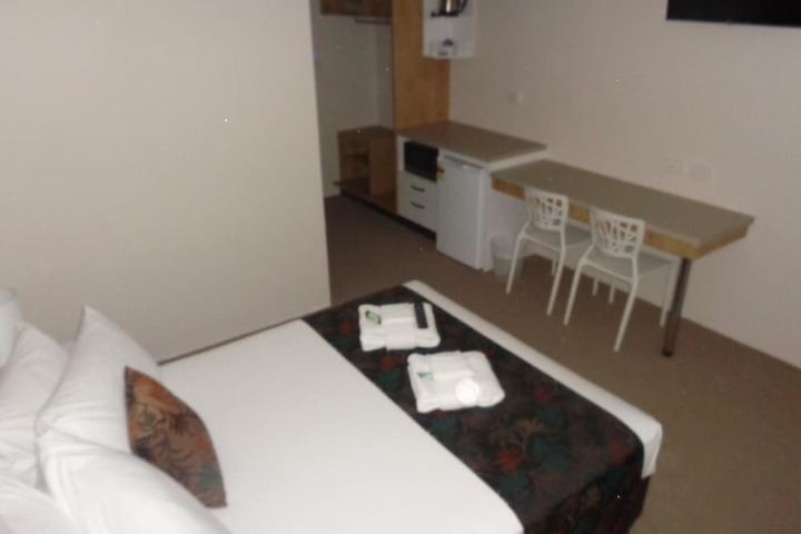 Room 13 of 39