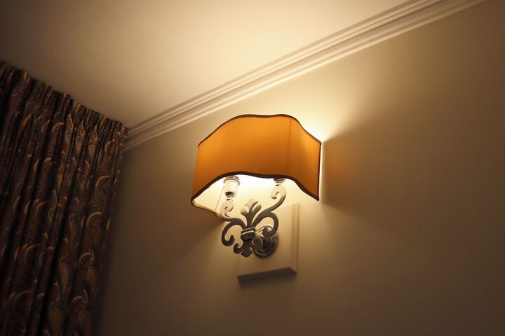 Room 14 of 127
