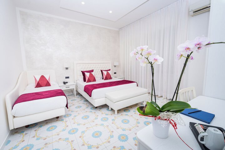 Room 27 of 58