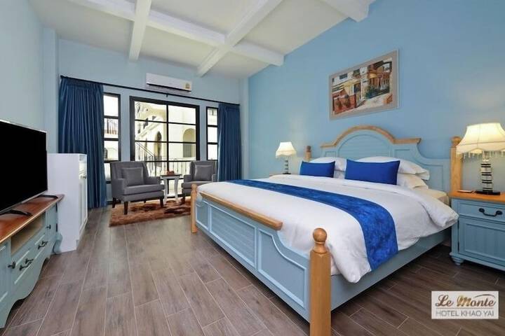 Room 10 of 48