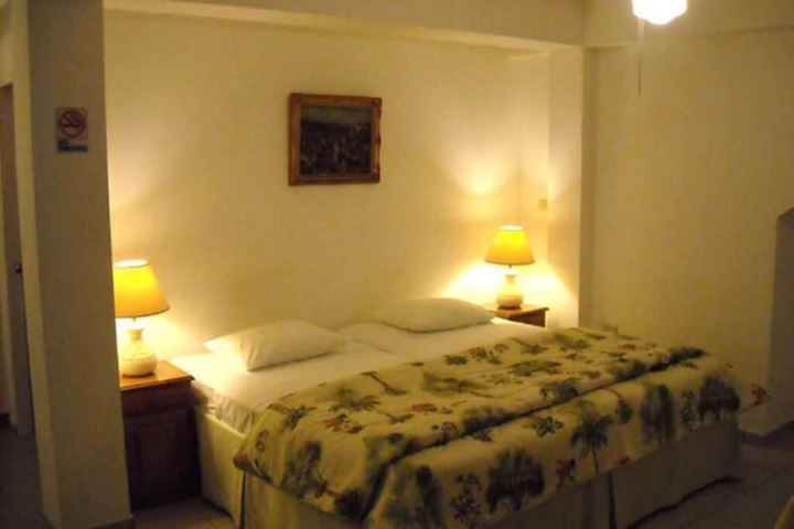 Room 5 of 26